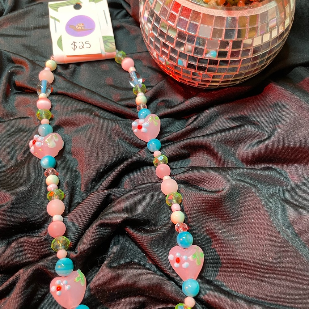 Handmade necklace - Picture 2 of 2